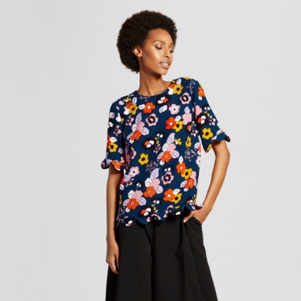 Victoria Beckham for Target Floral Print Scallop Trim Short Sleeve Small